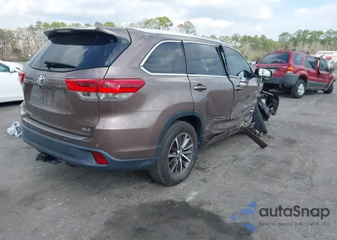 2017 Toyota Highlander Xle из США, поврежденный, VIN 5TDKZRFH8HS210208
